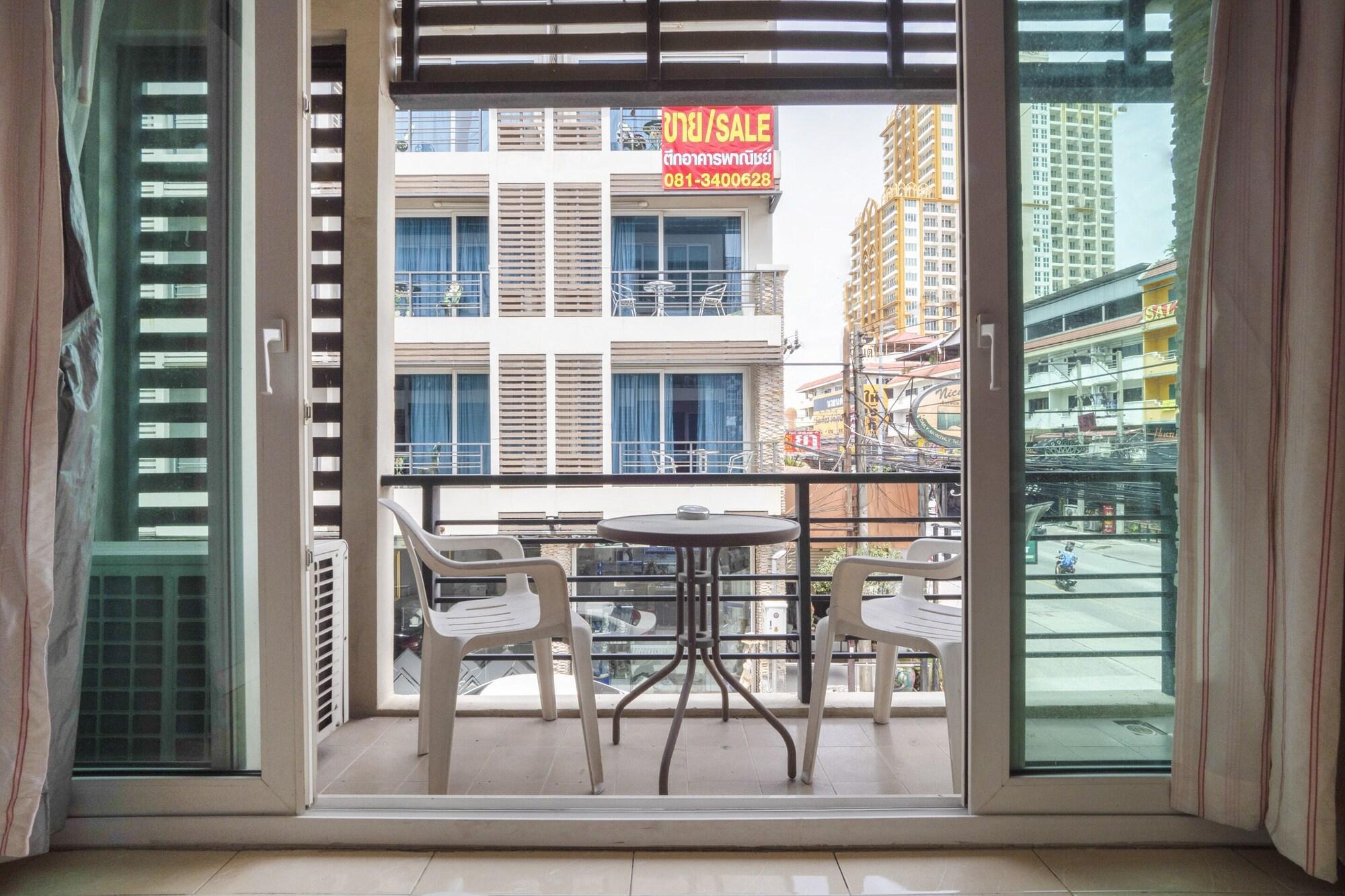 Access Inn Pattaya Bagian luar foto