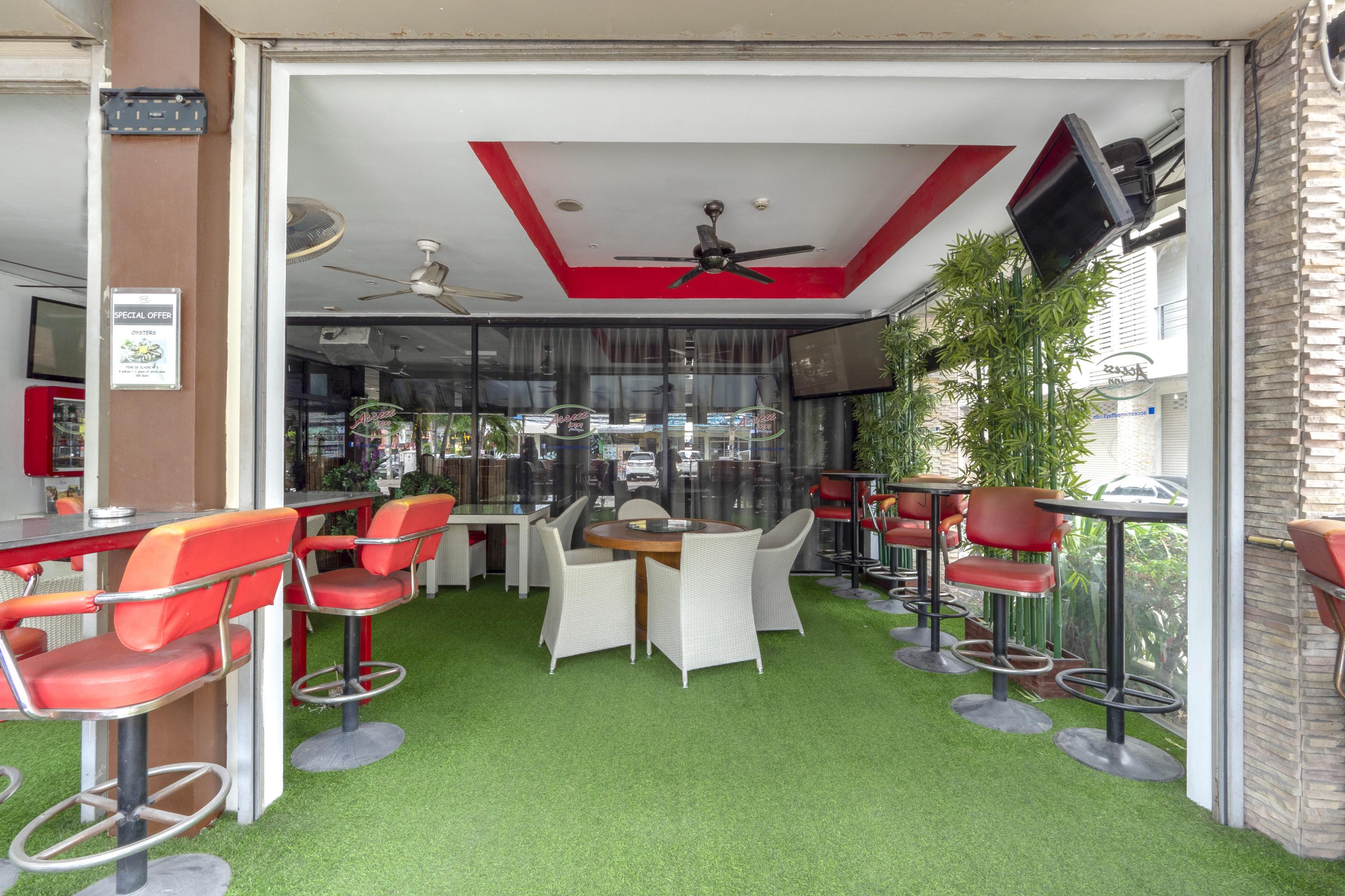 Access Inn Pattaya Bagian luar foto